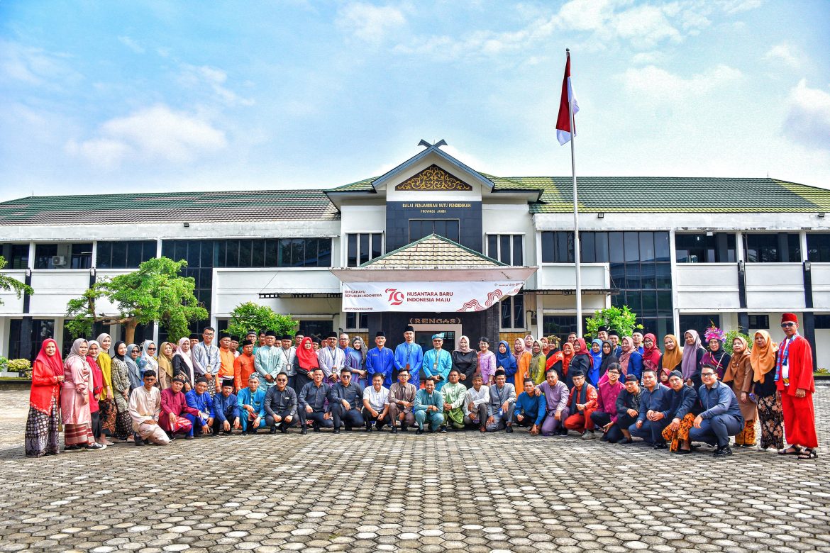Kemeriahan Kegiatan Menyambut Kemerdekaan RI Ke 79 di Lingkungan BPMP Provinsi Jambi